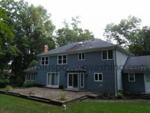 Roof17 roof cleaning service
