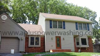 after-2.JPEG clean house siding